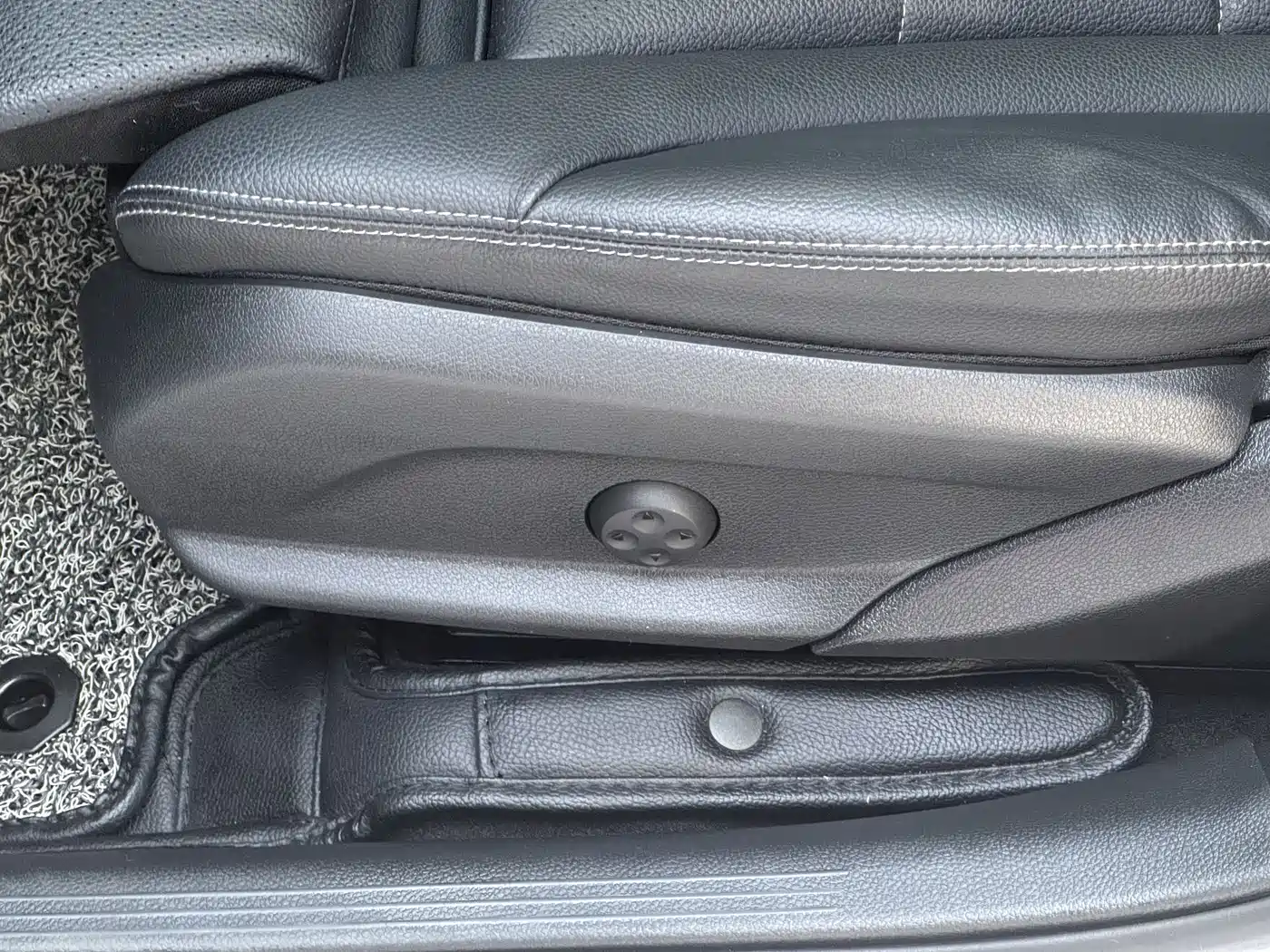 Mercedes-Benz GLC 2020 GLC 260 L 4MATIC Dynamic фото 15