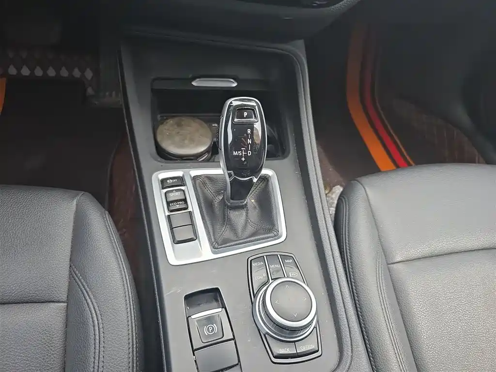BMW 1 Series 2021 120i M Sport фото 14