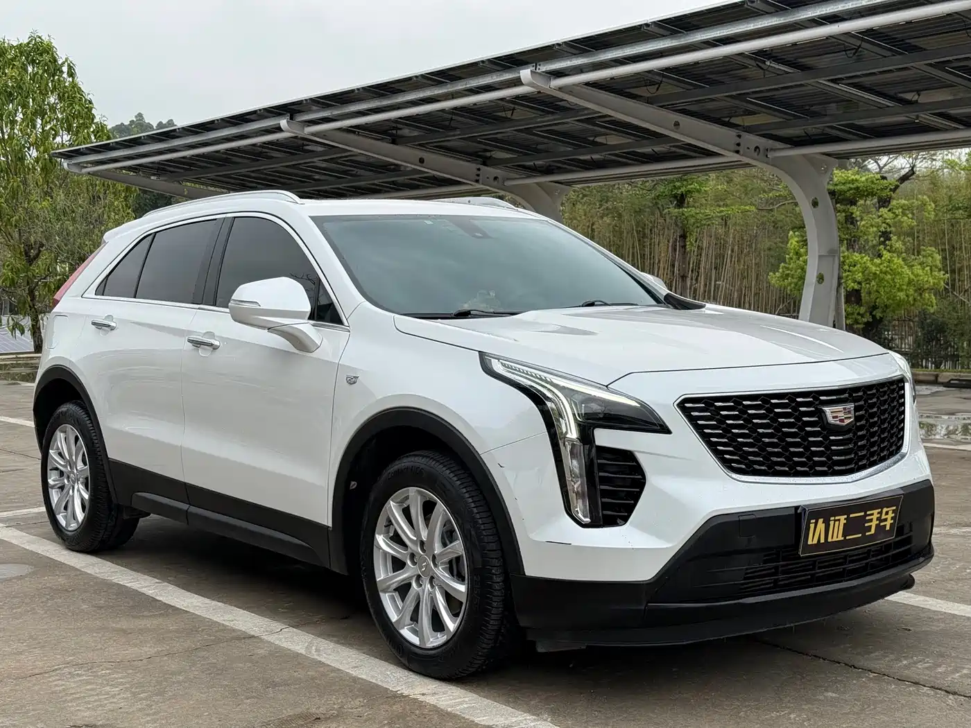 CADILLAC XT4