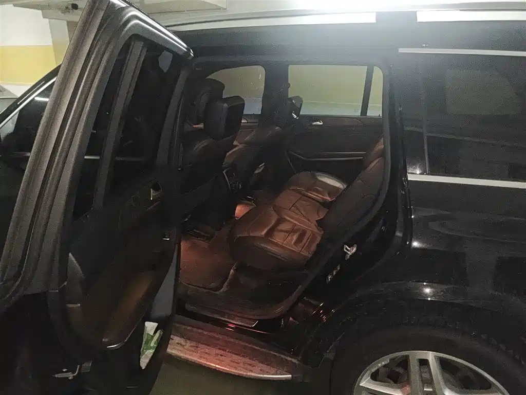 Mercedes-Benz GL-Class 2013 GL 500 4MATIC фото 15