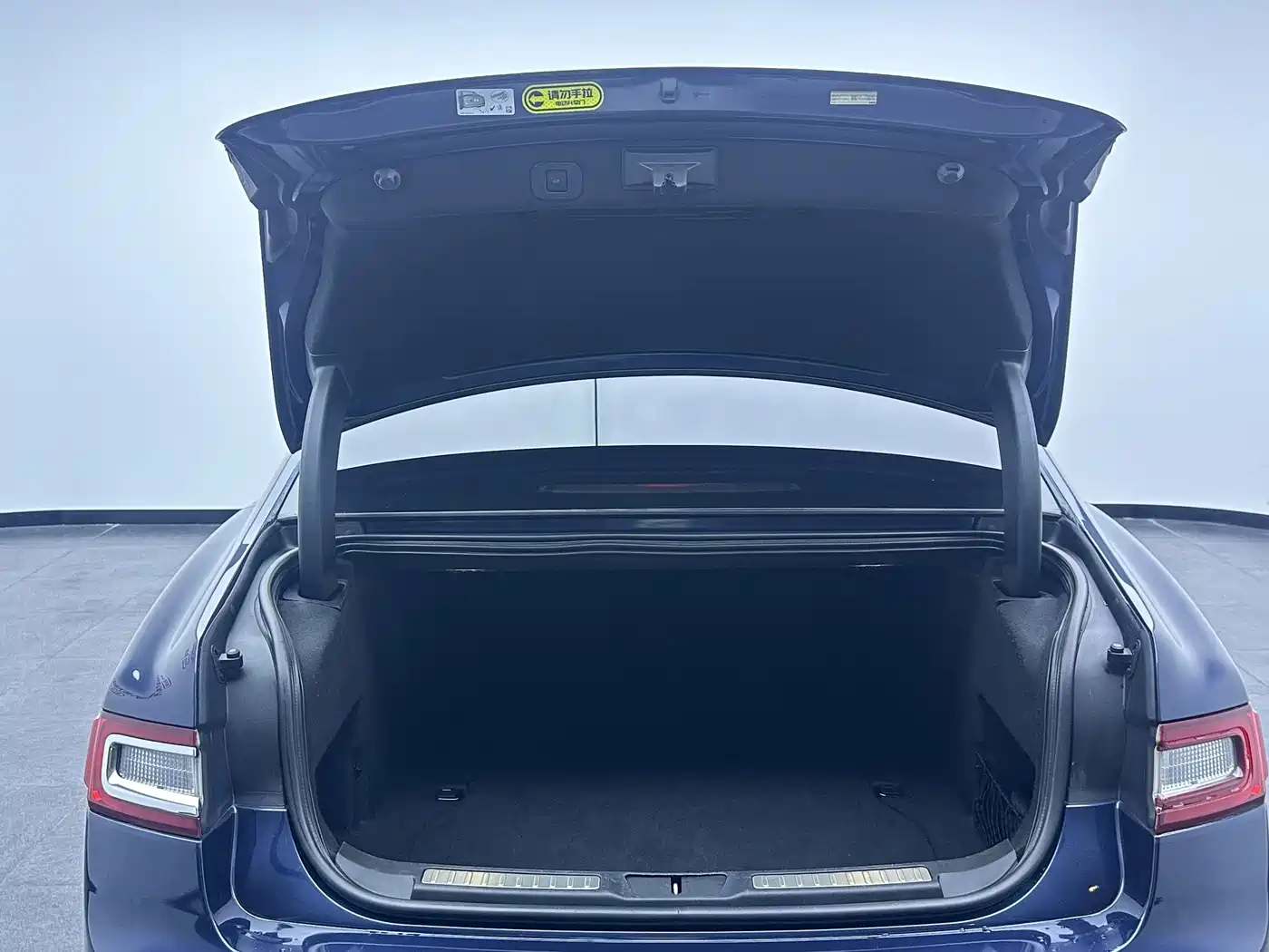 Lincoln Continental 2018 2017 2.0T 2WD Elegance Edition