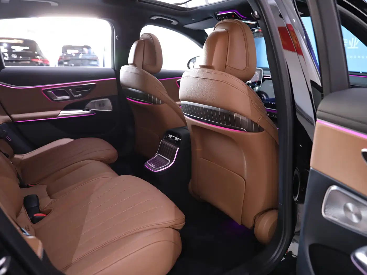 Mercedes-Benz E-Class 2025 Facelift E 300 L Luxury фото 21