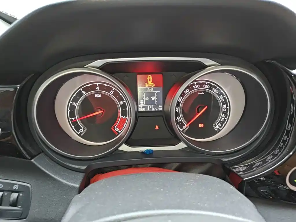 MG Roewe RX5 2016 2016 1.5TGI TST Luxury Edition