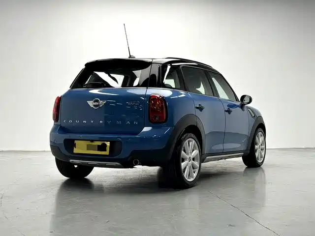 Фото 9 - MINI COUNTRYMAN