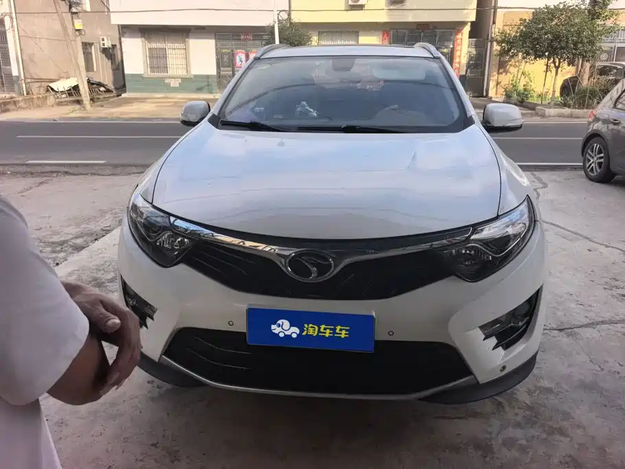 Soueast DX7 2016 2016 1.5T Manual Triumph Edition