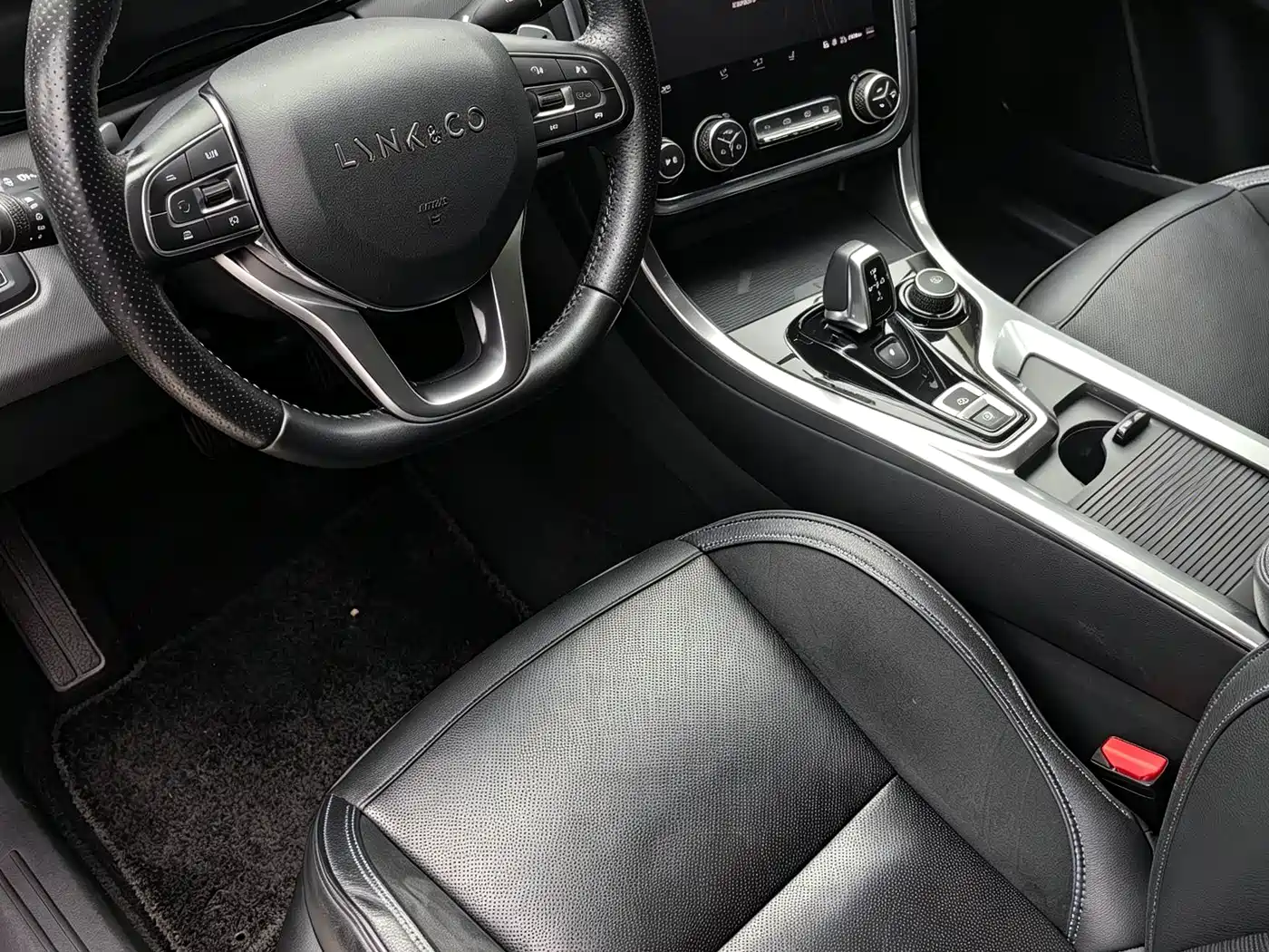 Lynk & Co 01 EM-P 2018 2018 1.5T PHEV Jin Pro China V