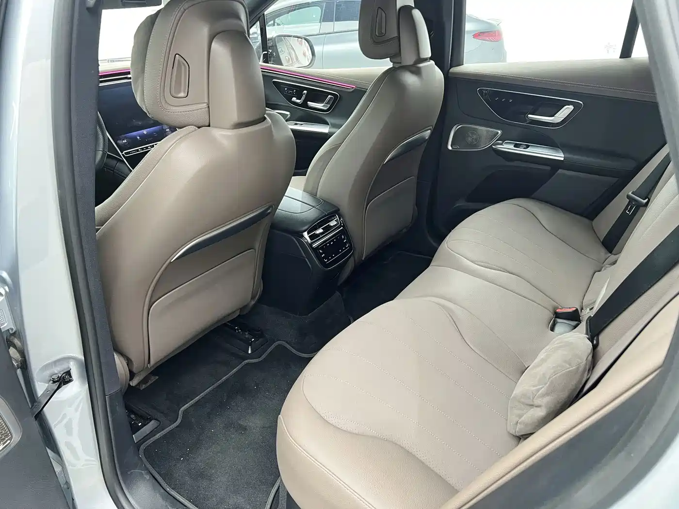 Mercedes-Benz EQE SUV 2025 2023 500 4MATIC Special Edition