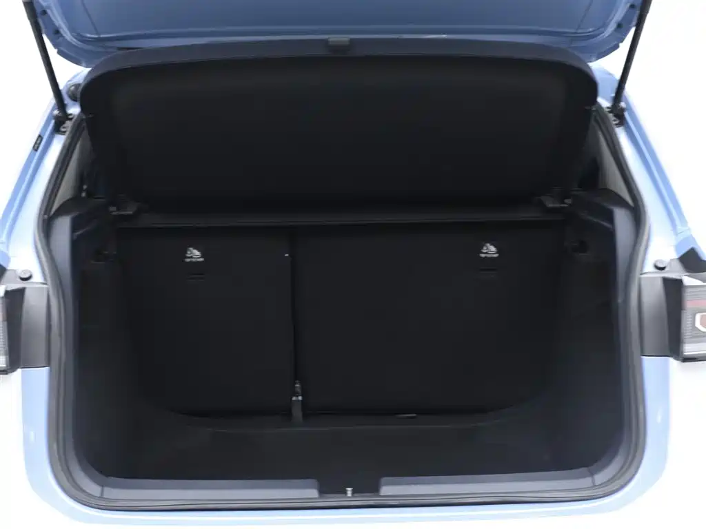 Volkswagen Tharu 2025 New Edge 300TSI Enjoyment Edition фото 8