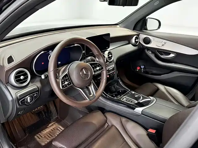 Mercedes-Benz GLC 2022 Facelift II GLC 260 L 4MATIC Sport Model — фото 4