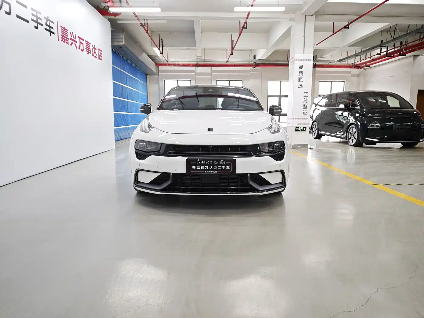 Lynk & Co 02 Hatchback 2022 2.0TD Pro фото 2