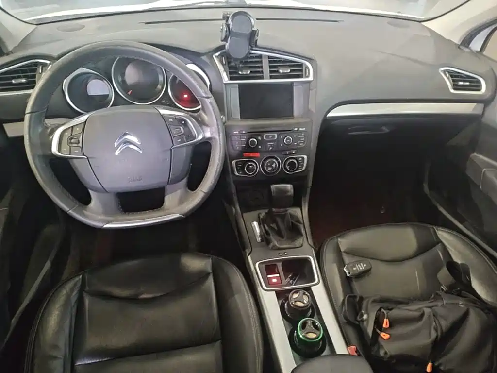 Citroën C4L 2017 2016 1.6T Automatic Elite Edition