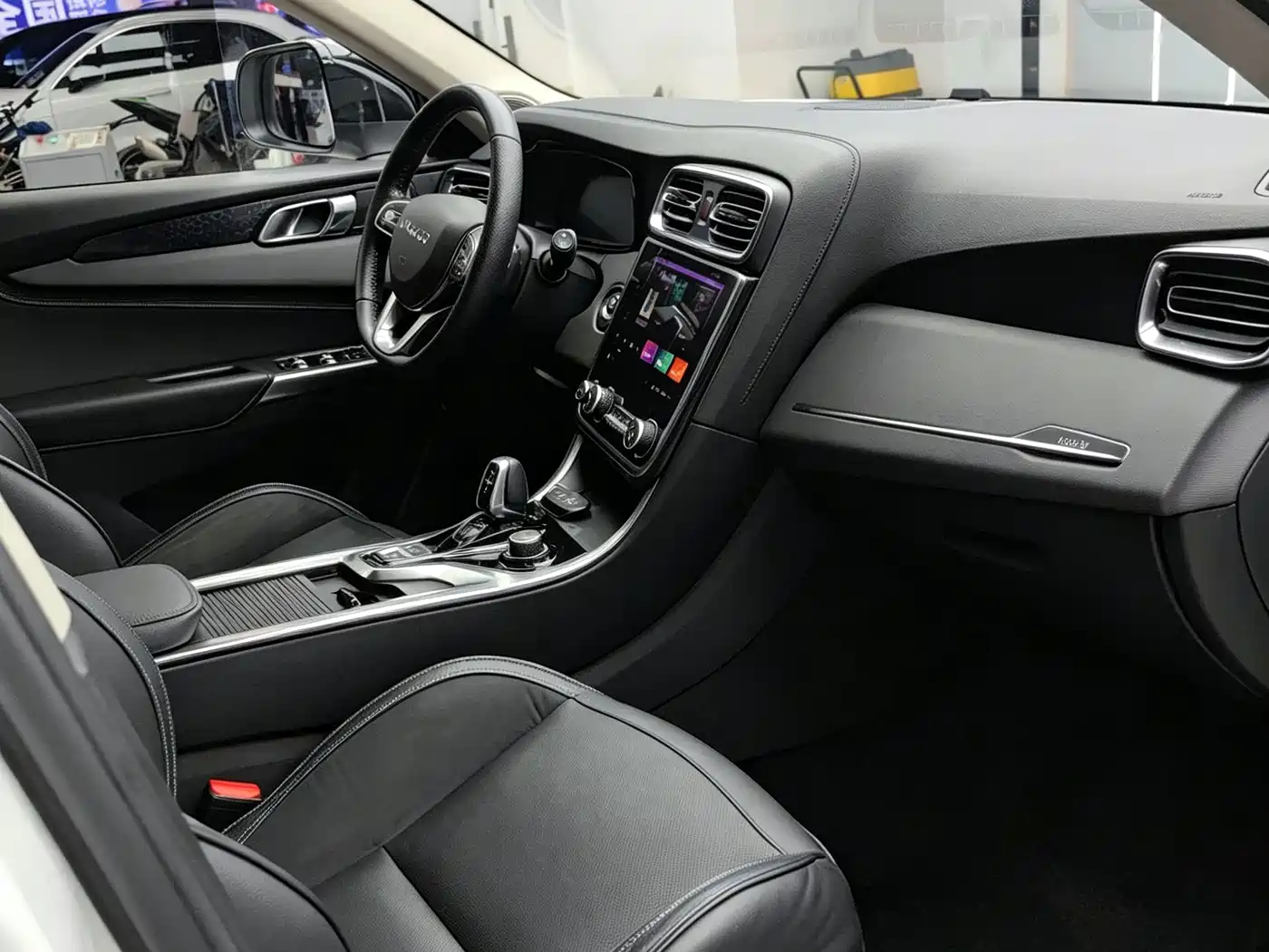 Lynk & Co 01 EM-P 2018 2018 1.5T PHEV Jin Pro China V