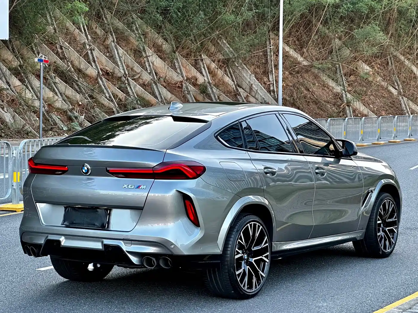 BMW X6 M 2021 2020 X6 M