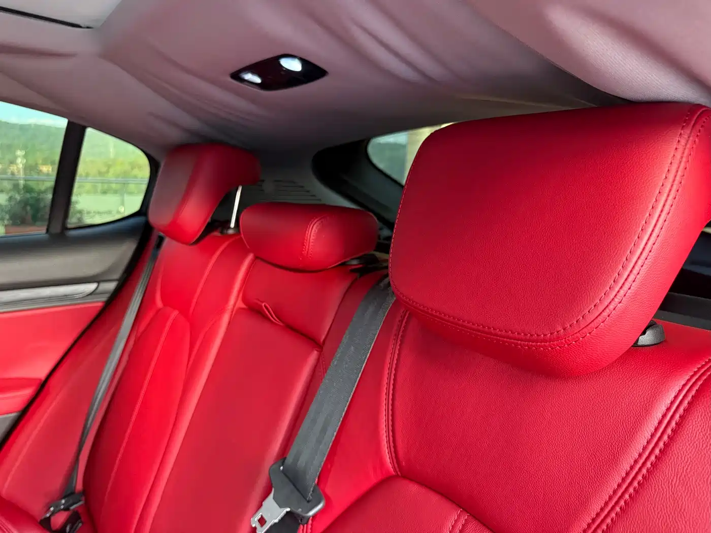 Фото 35 - Alfa Romeo Stelvio