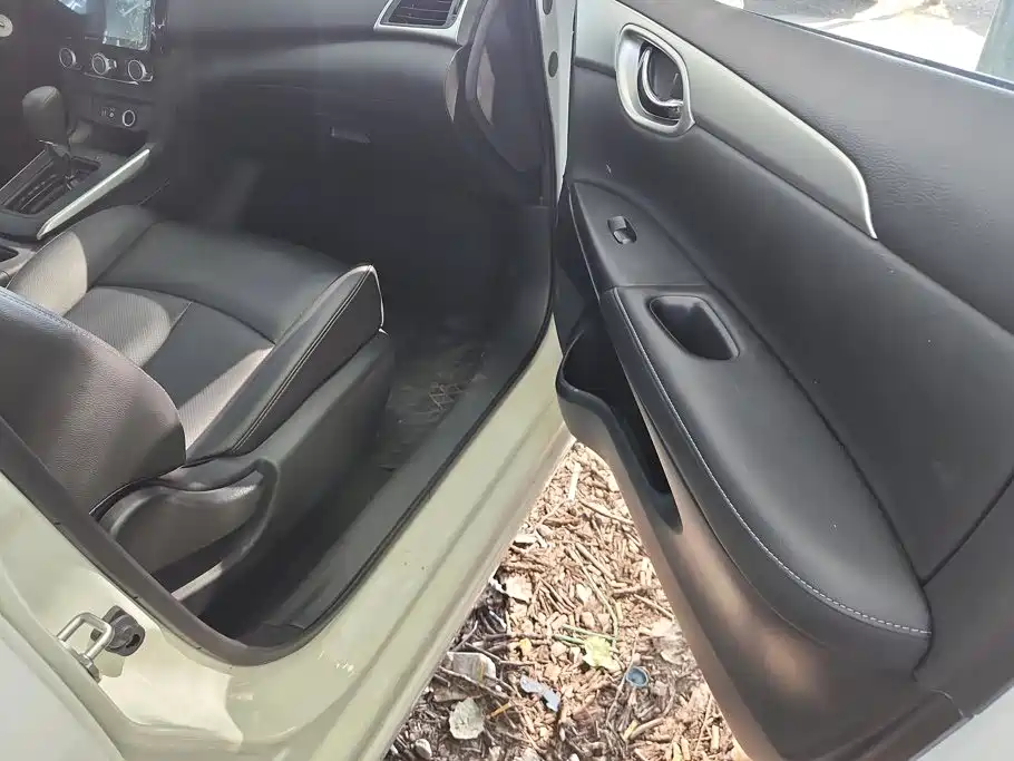 Nissan SYLPHY, миниатюра 8
