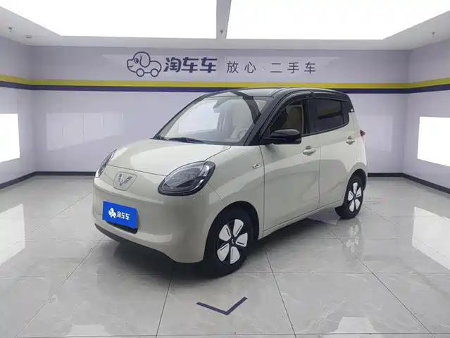 Wuling Hongguang MINI EV Четырёхдверный, Премиум, +, 4-е поколение