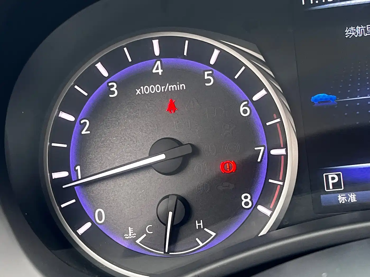 Фото 43 - Infiniti Q50L