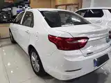 Фото 5 - Geely Vision