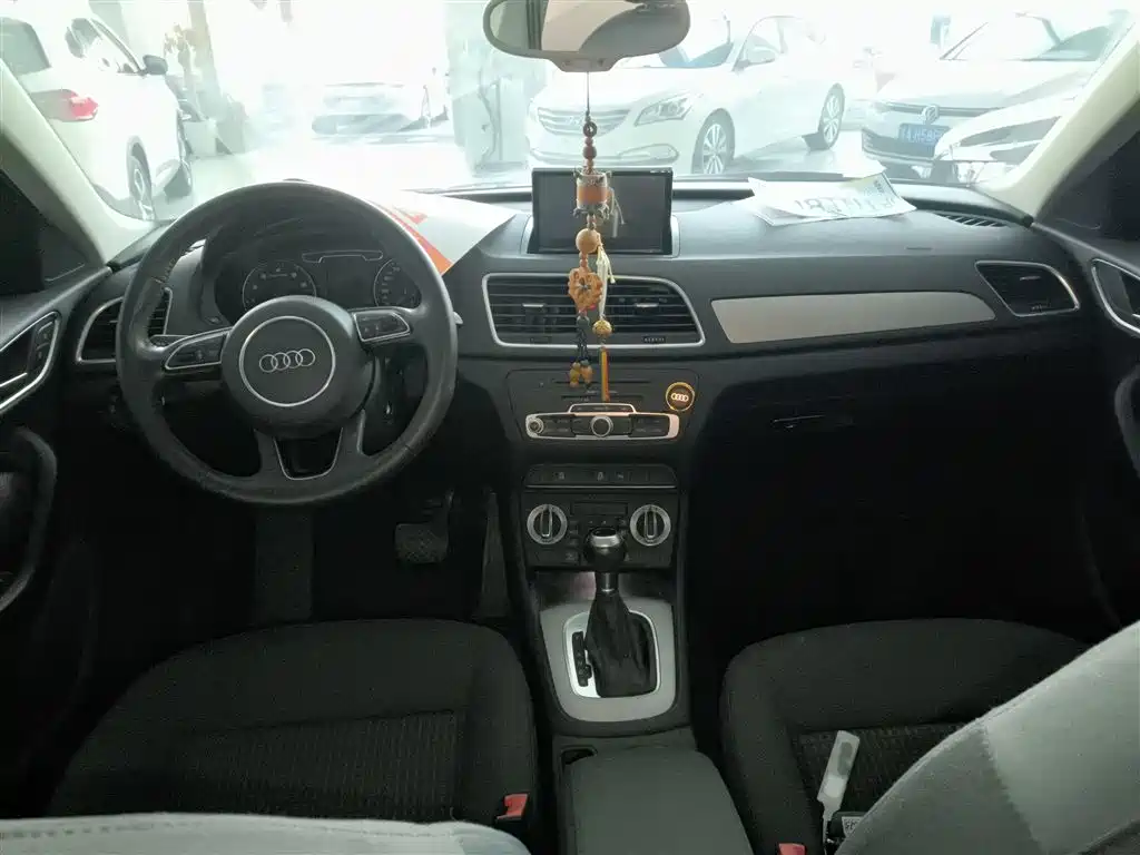 Audi Q3 2016 30 TFSI Heritage Edition Smart Leader фото 10