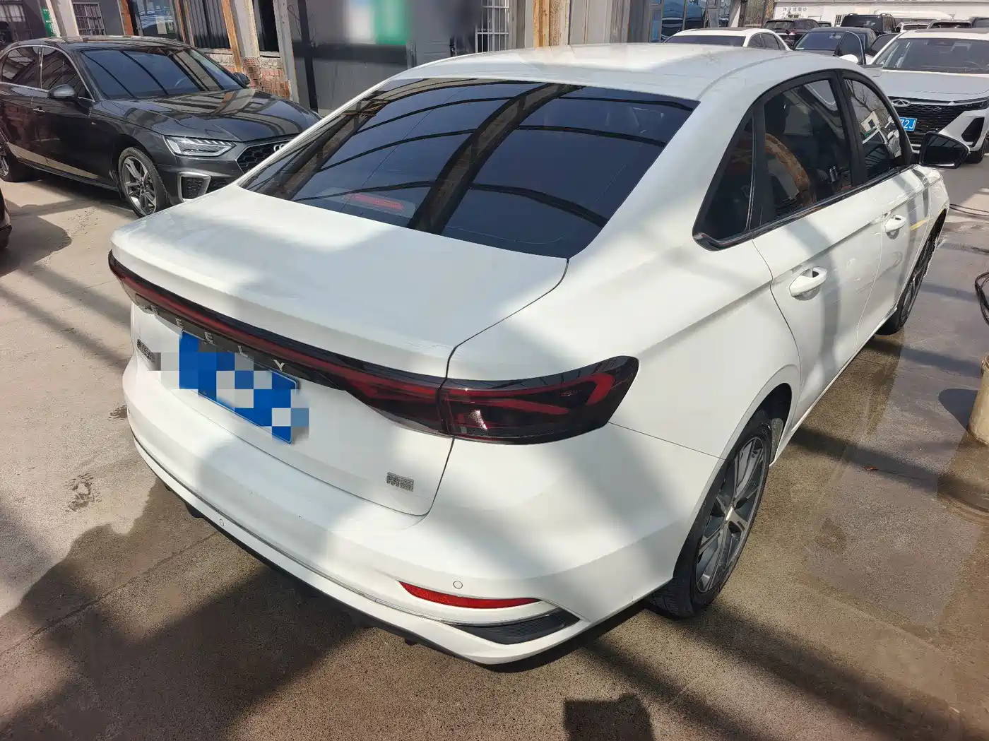 GEELY AUTOMOBILE EMGRAND