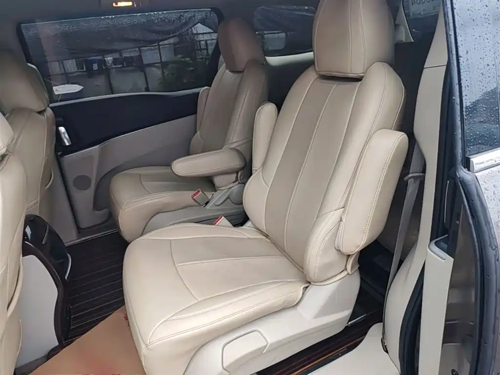 Buick GL8 2017 25S Comfort China V фото 17