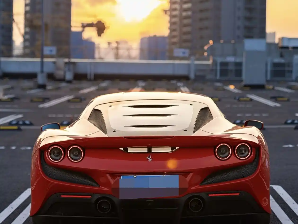 Ferrari F8 2021 2019 Tributo 3.9T V8