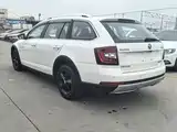 Photo 5 - Škoda Octavia