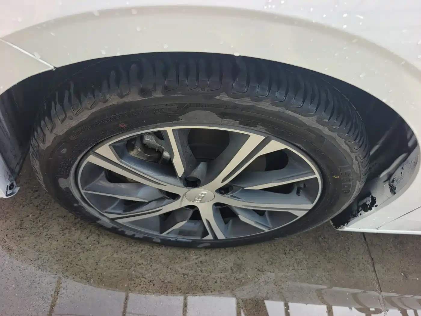 GEELY AUTOMOBILE EMGRAND