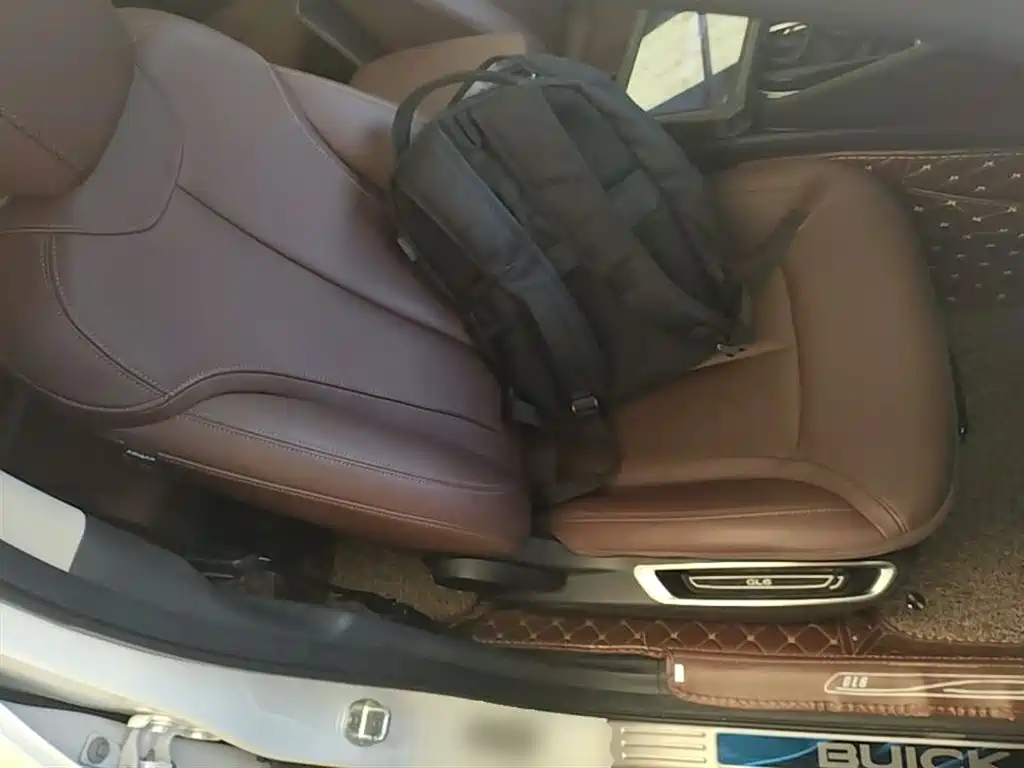 Buick GL6 2019 18T 6-seat Connected Luxury China VI фото 19