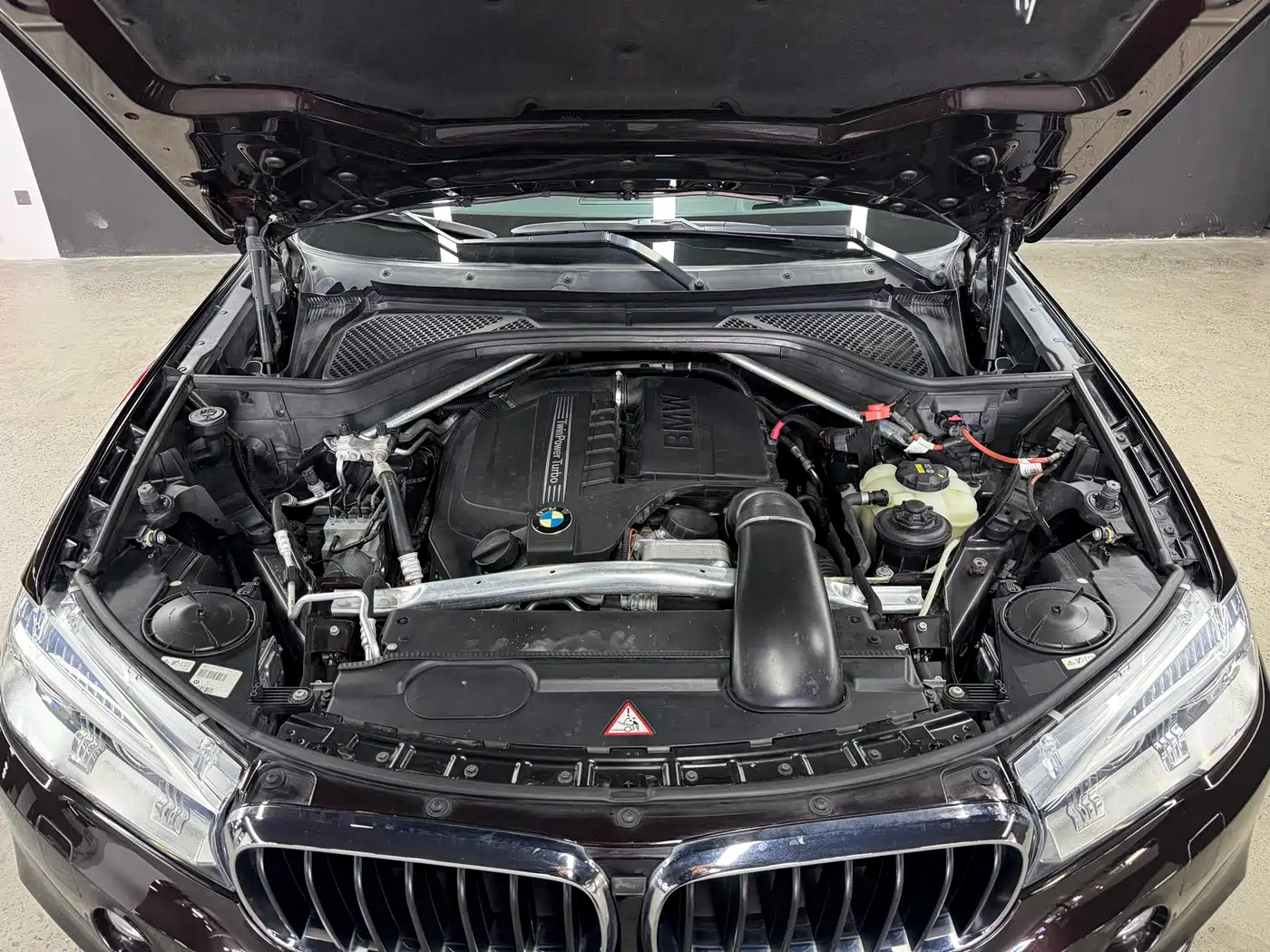 BMW X5 (Import) 2014 xDrive35i Leading фото 20