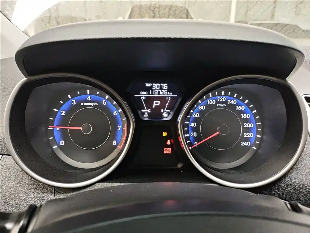 Hyundai Langdong 2016 1.6L Automatic Smart Edition фото 8