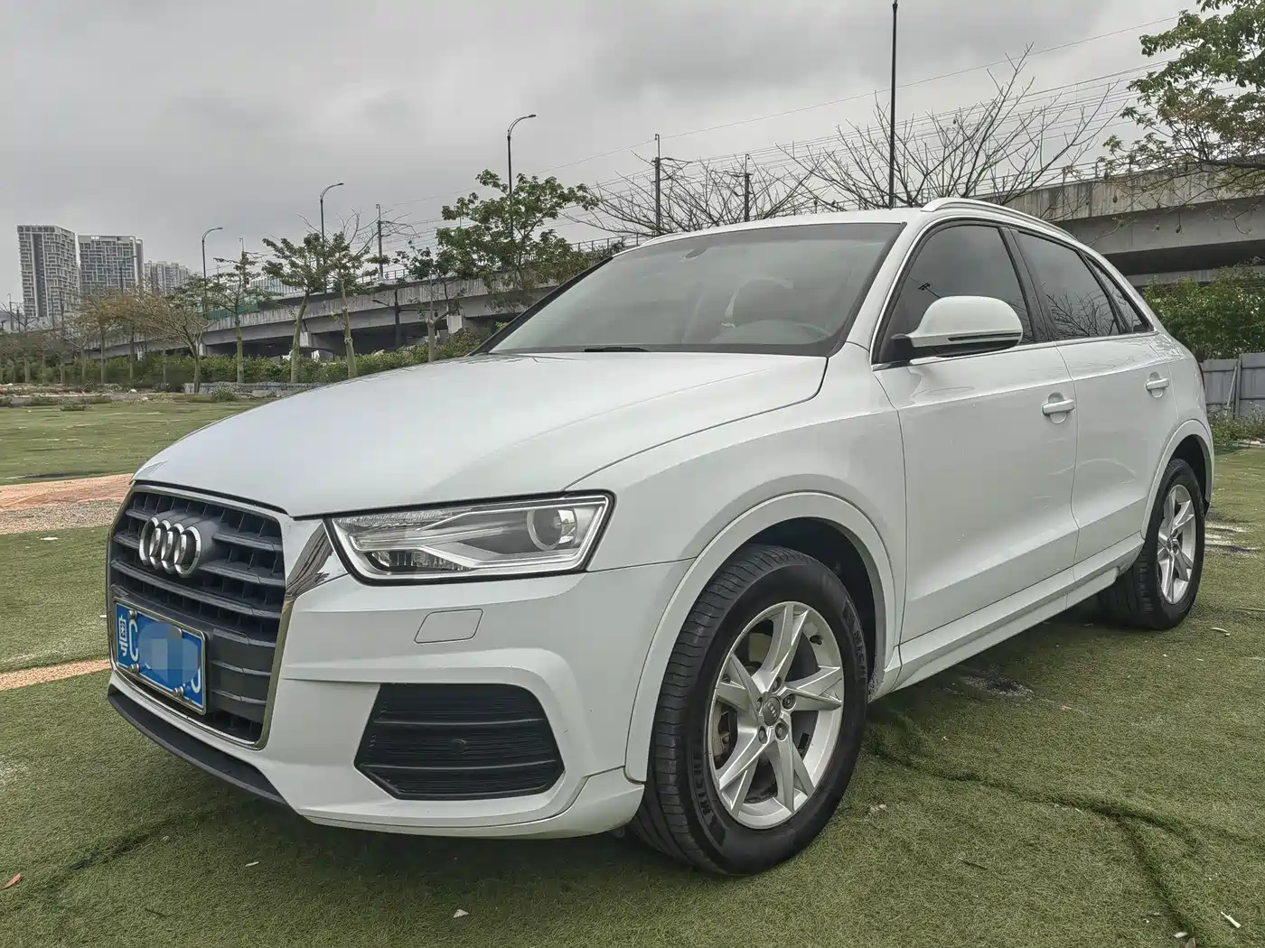 Audi Q3 2017 30 TFSI Fashion