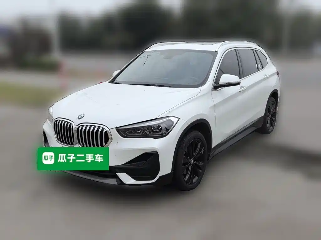 Фото 1 - BMW X1