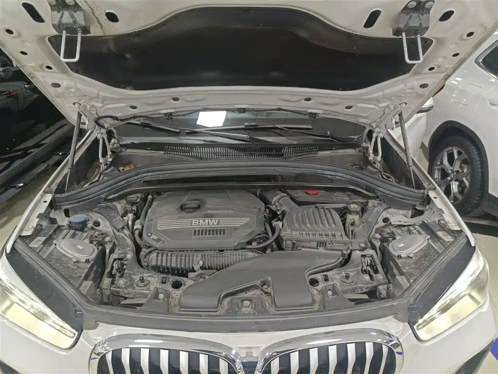 BMW X1 2021 Facelift sDrive25Li Leading фото 20