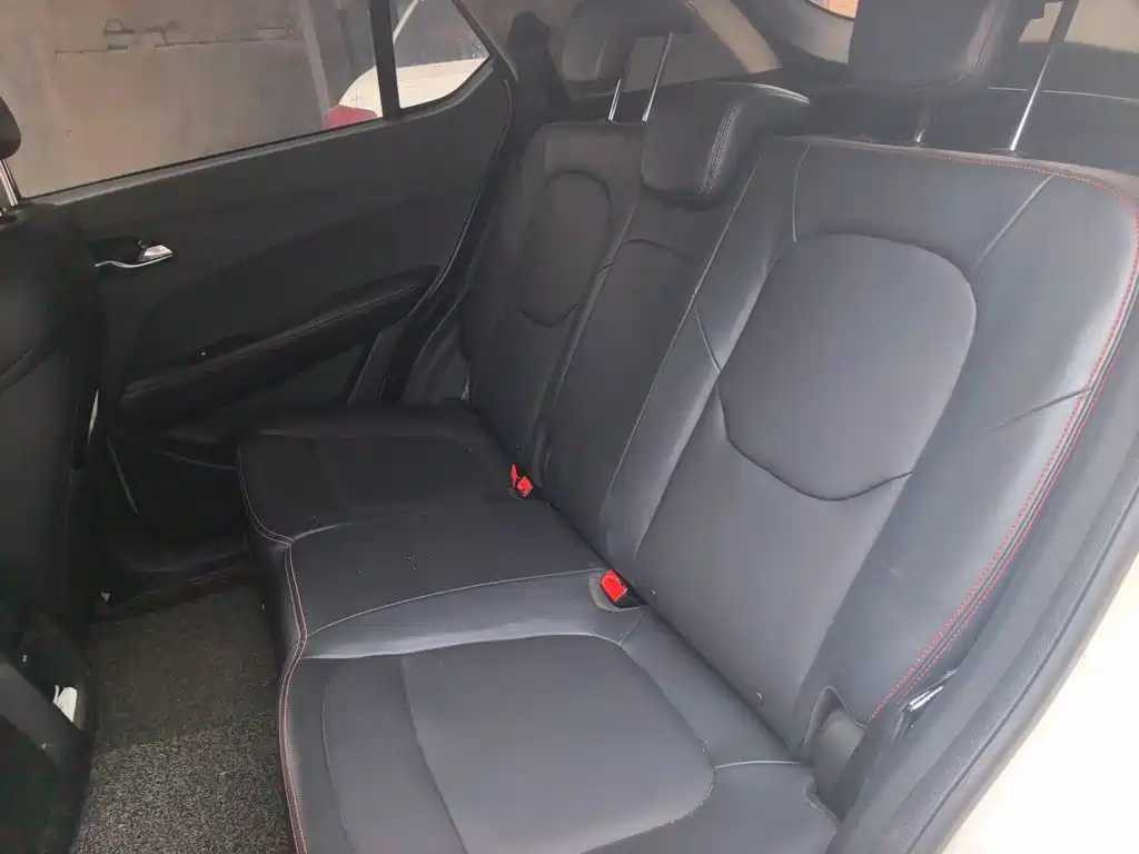 Baojun 510 2020 2019 1.5L CVT Superior Edition China VI