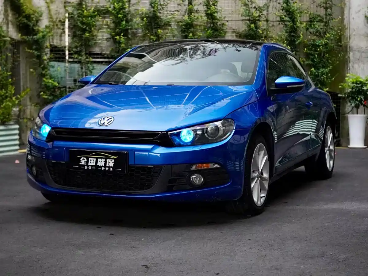 Volkswagen Scirocco 2012 2011 2.0TSI Luxury