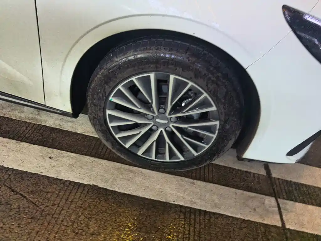 Geely Emgrand 2026 2026 Base Model