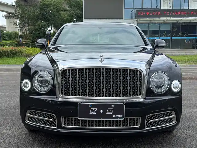 Bentley Mulsanne 2017 6.8T Long Wheelbase