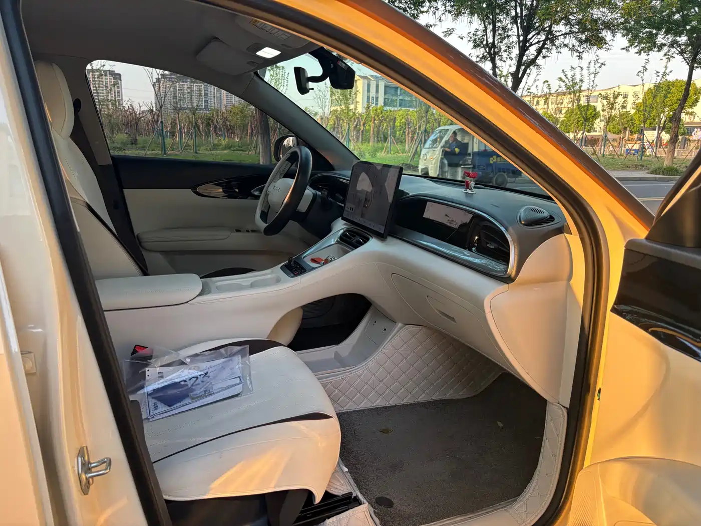 Geely Galaxy Starry Wish 2026 Model 310km Dream Edition фото 12