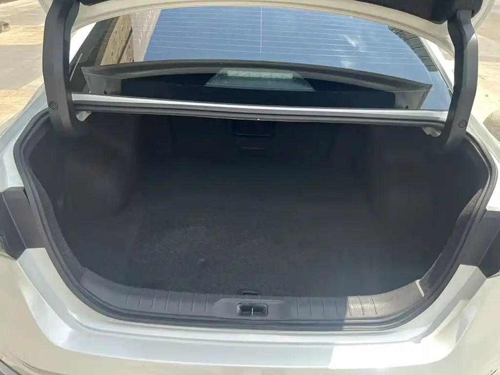 Nissan Teana 2024 2022 2.0L XL-TLS Comfort Edition