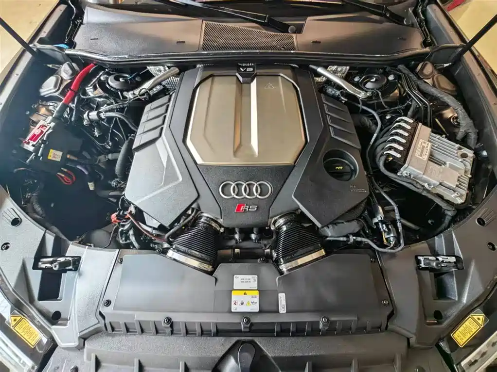 Audi RS 6 2024 RS 6 4.0T Avant performance фото 4