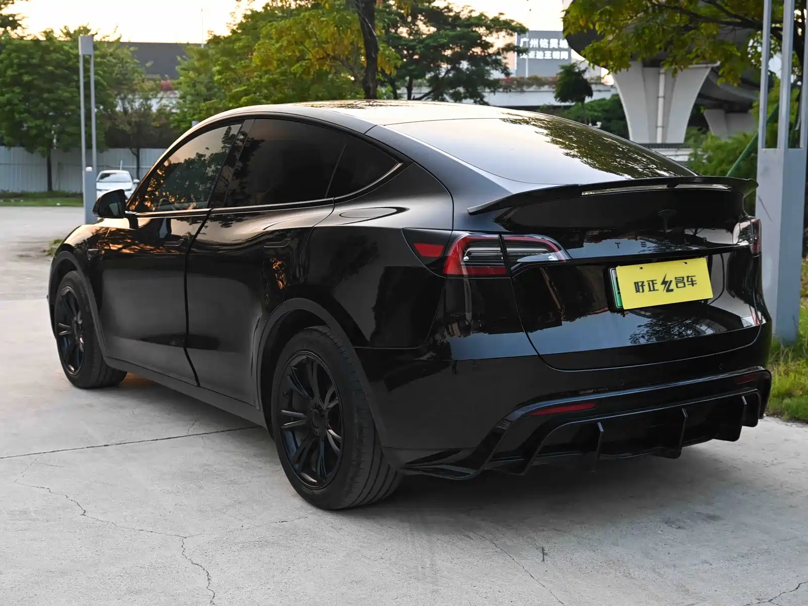 صورة 4 - Tesla Model Y