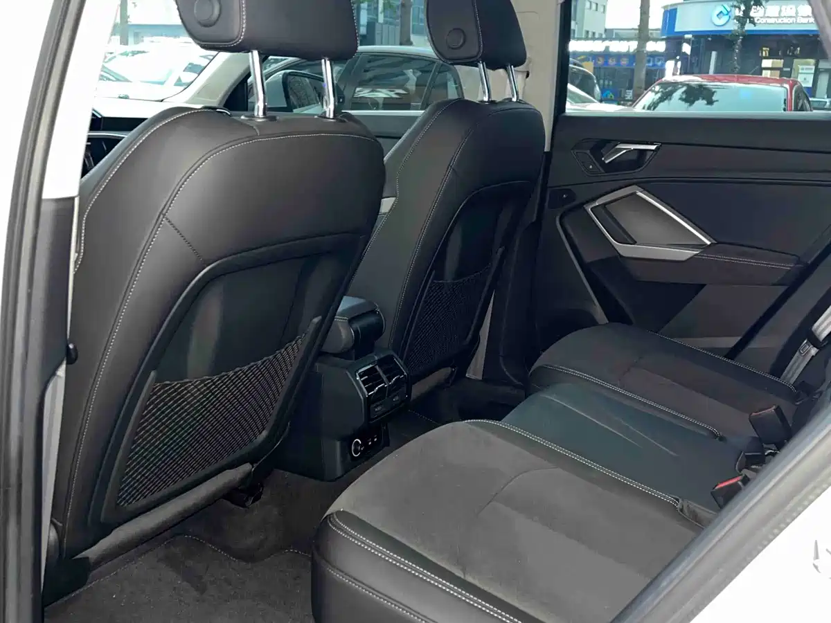 Audi Q3 2022 35 TFSI Progressive Dynamic фото 12