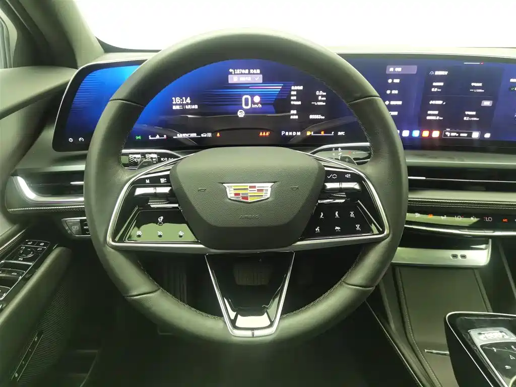 Cadillac Cadillac GT4 2023 25T Luxury Edition 11