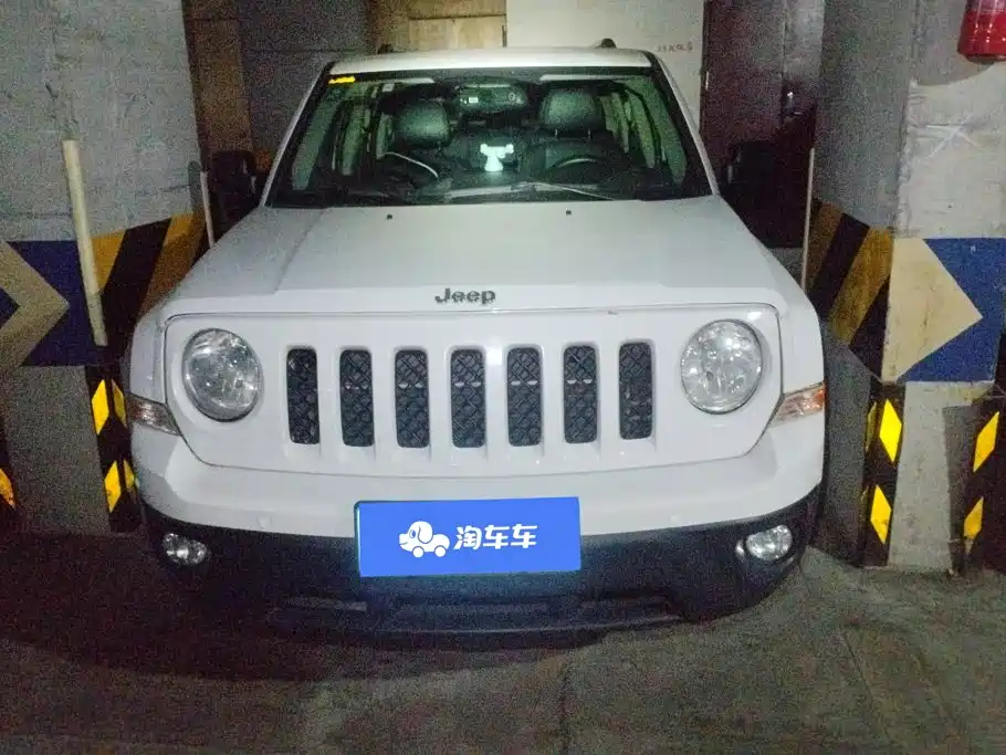 Jeep Patriot 2012 2012 2.4 Luxury Edition