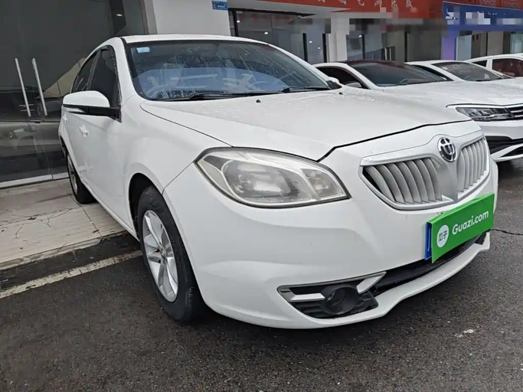 Zhonghua H330 2015 2013 1.5L Automatic Luxury