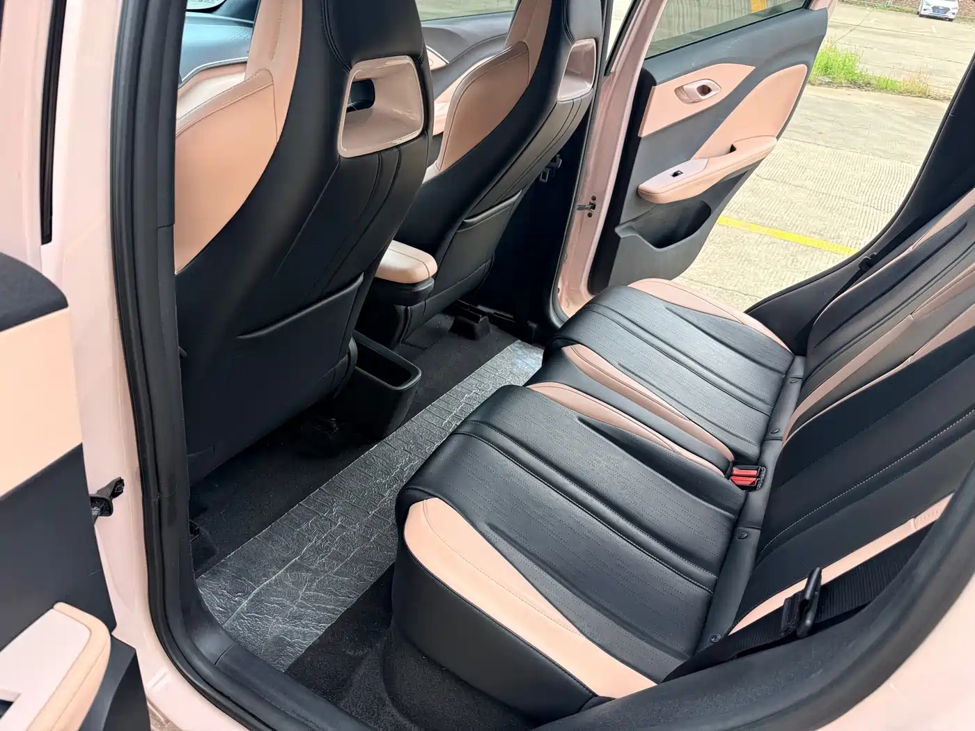 BYD Seagull 2024 Glory Edition 305km Freedom Edition фото 12