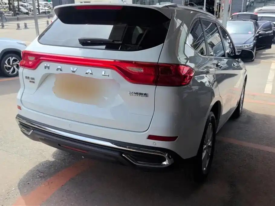 Haval M6 2023 PLUS 1.5T DCT Luxury Smart Connect фото 3