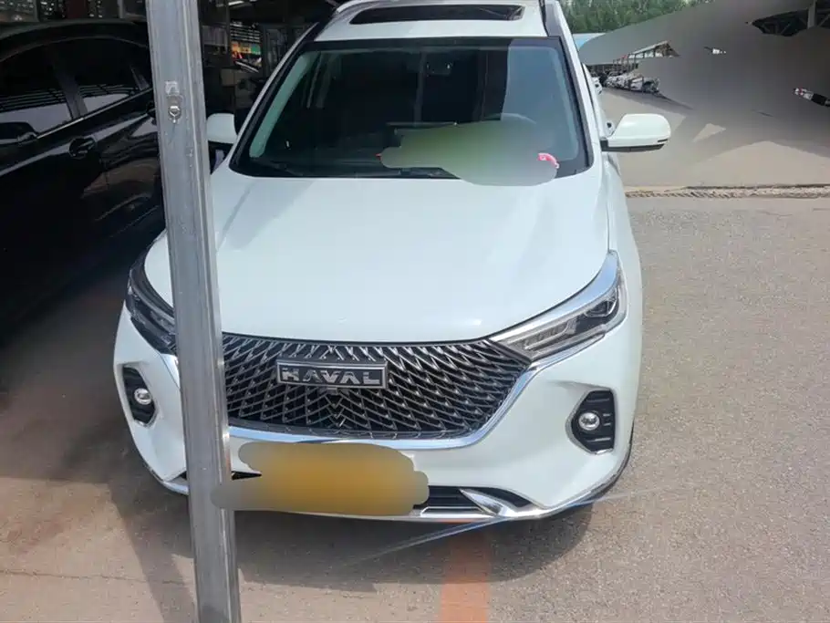 Haval M6 2023 PLUS 1.5T DCT Luxury Smart Connect фото 2