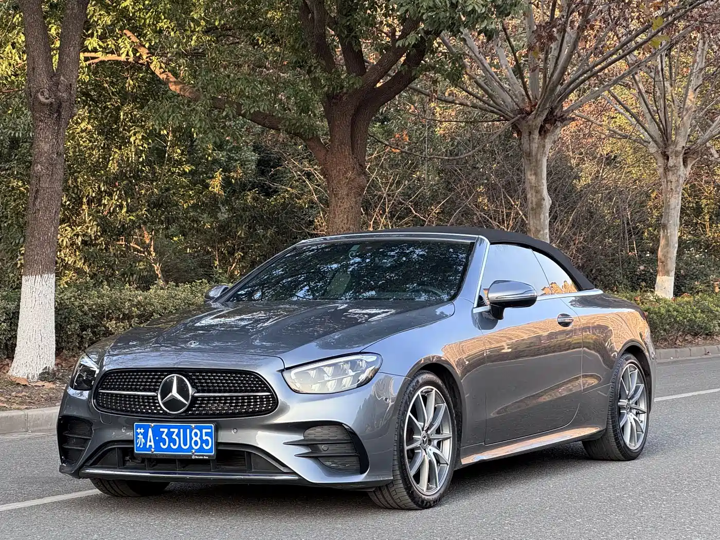 MERCEDES-BENZ E CLASS